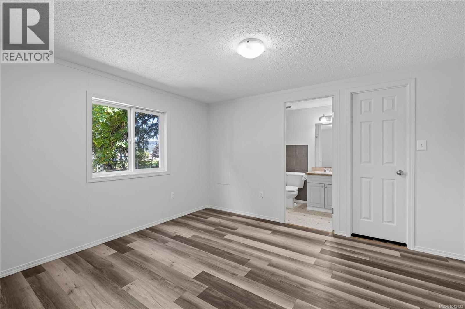 #80 971 Douglas Ave - Image 15
