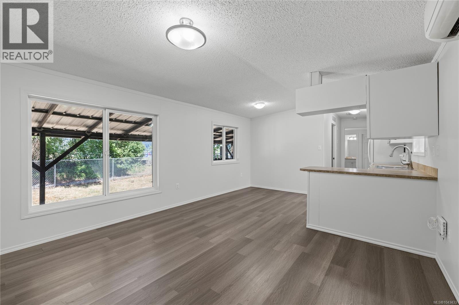 #80 971 Douglas Ave - Image 10