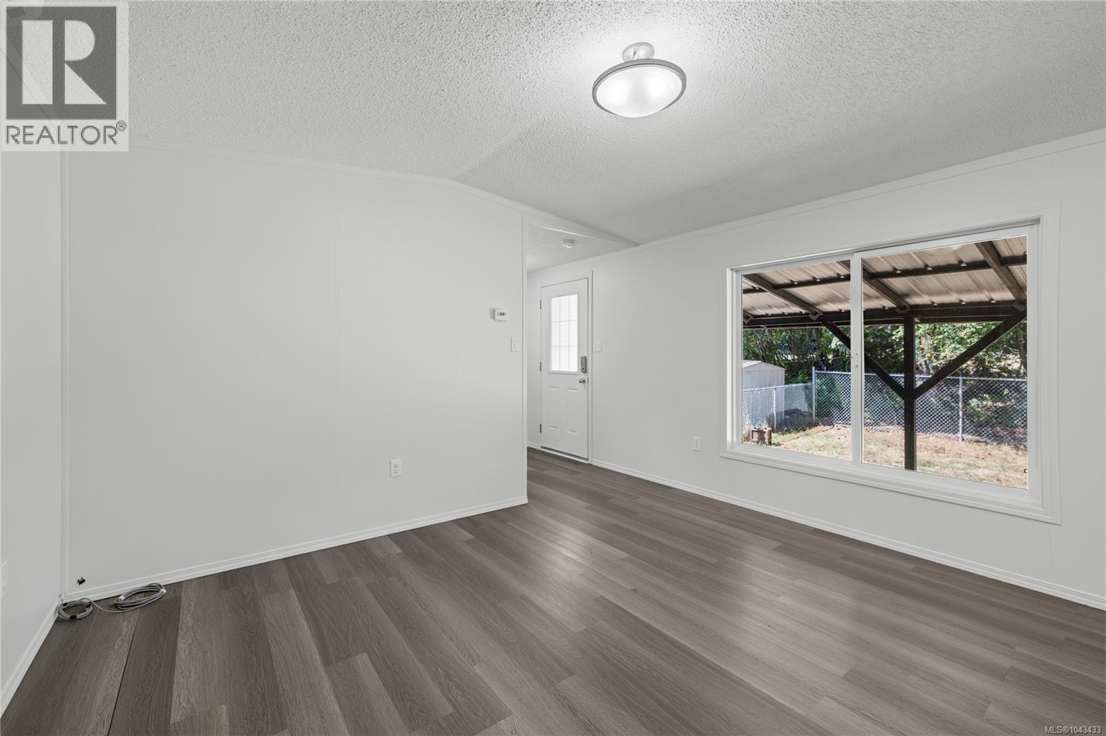 #80 971 Douglas Ave - Image 13