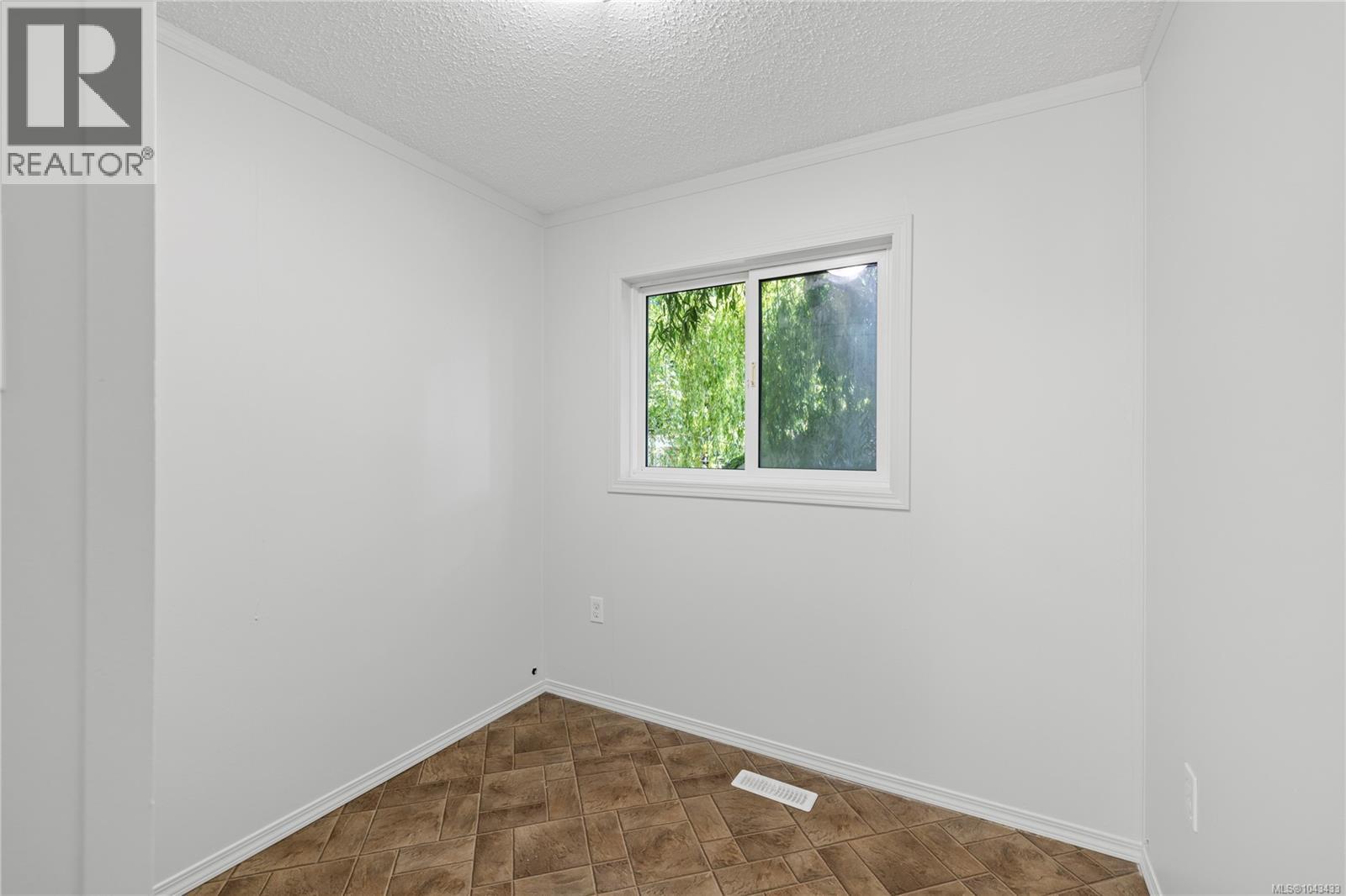 #80 971 Douglas Ave - Image 19