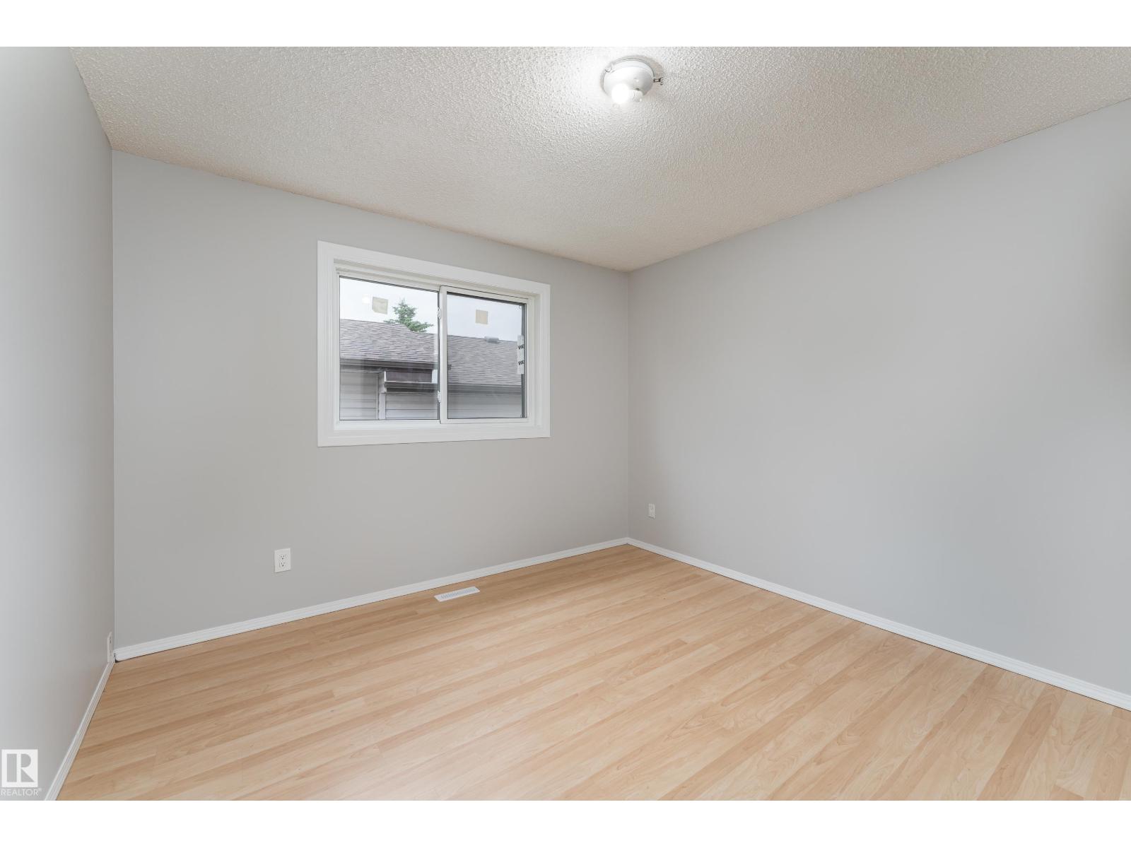 1131 35A ST NW - 21