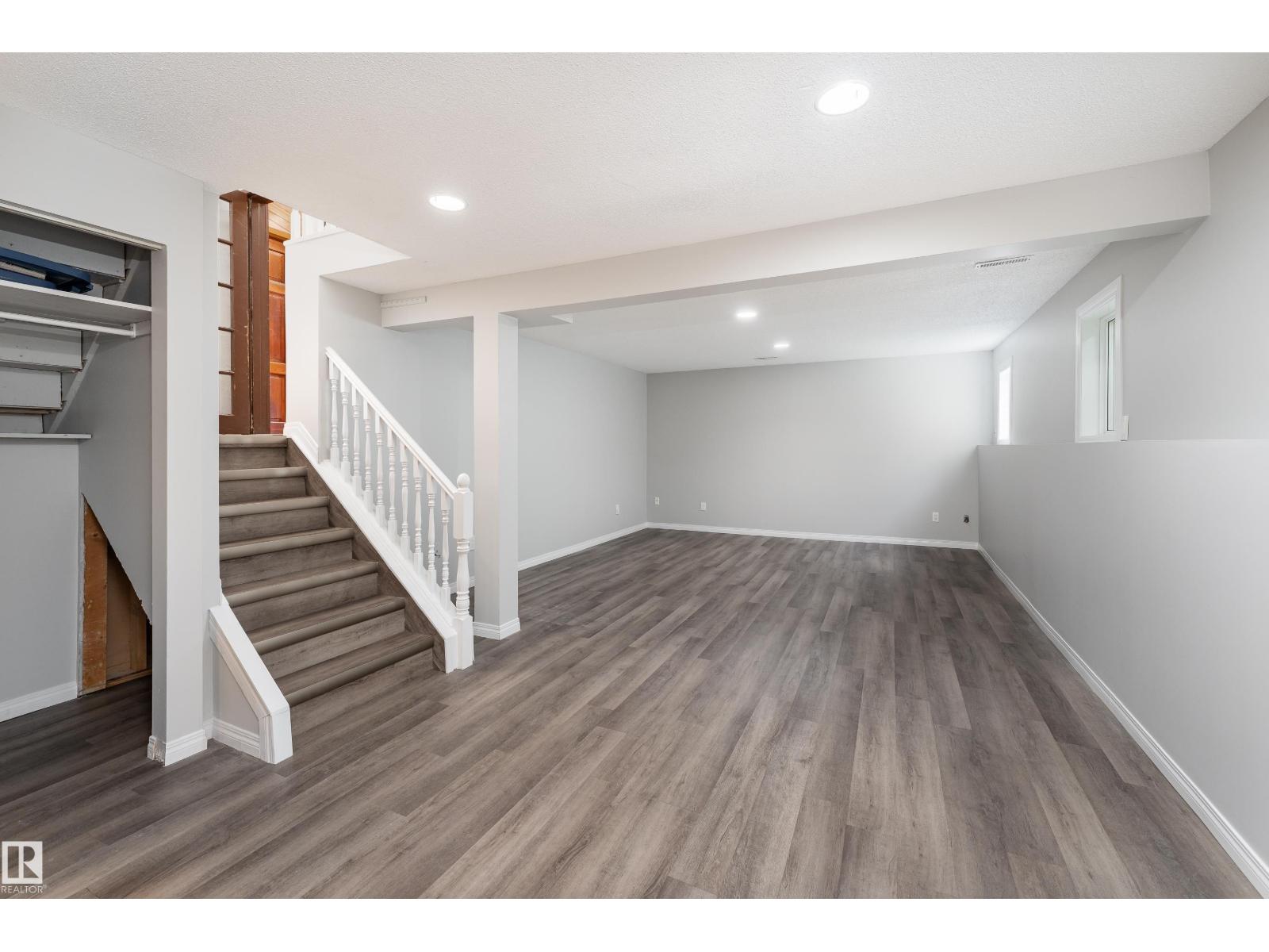 1131 35A ST NW - Image 26