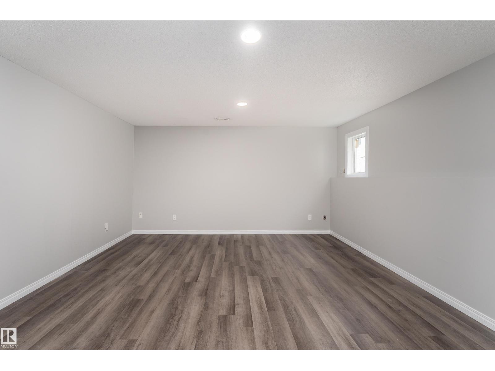 1131 35A ST NW - Image 27