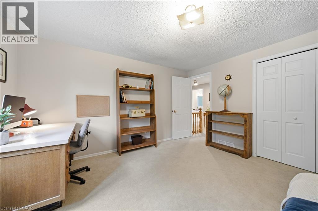 32 WAVERLEY Drive - Image 30