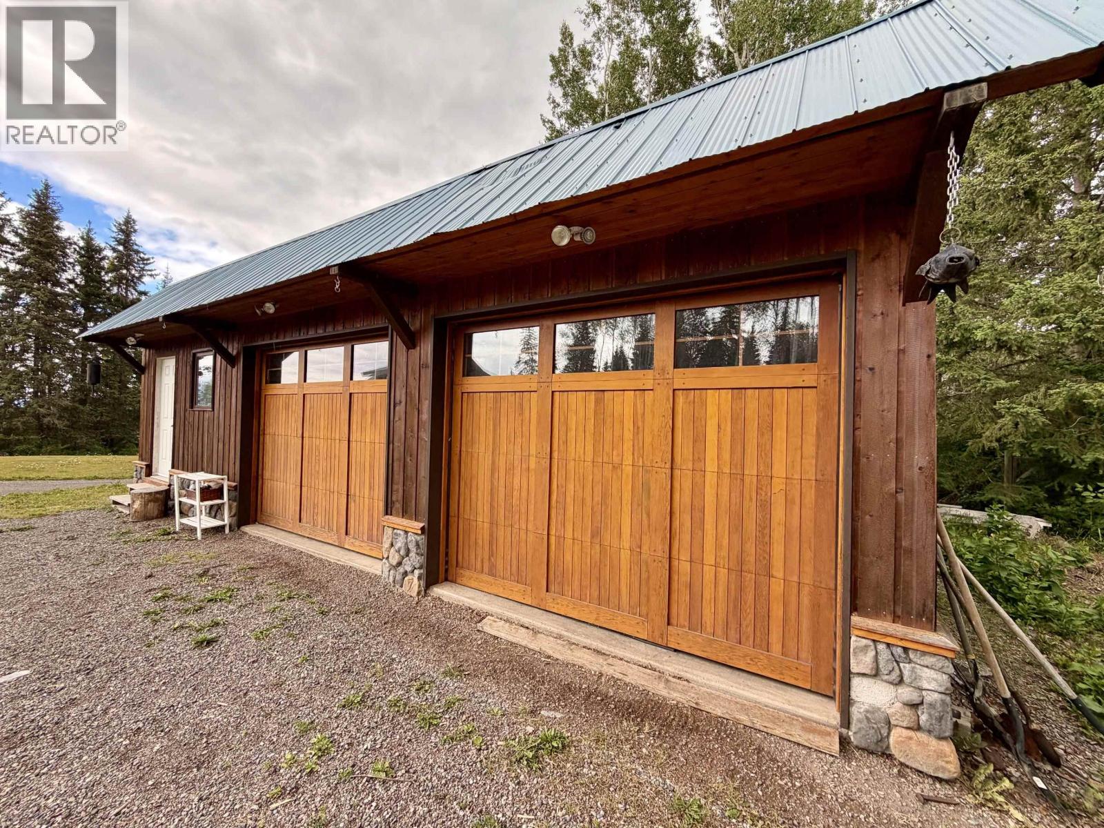 7935 FIR ROAD - 30
