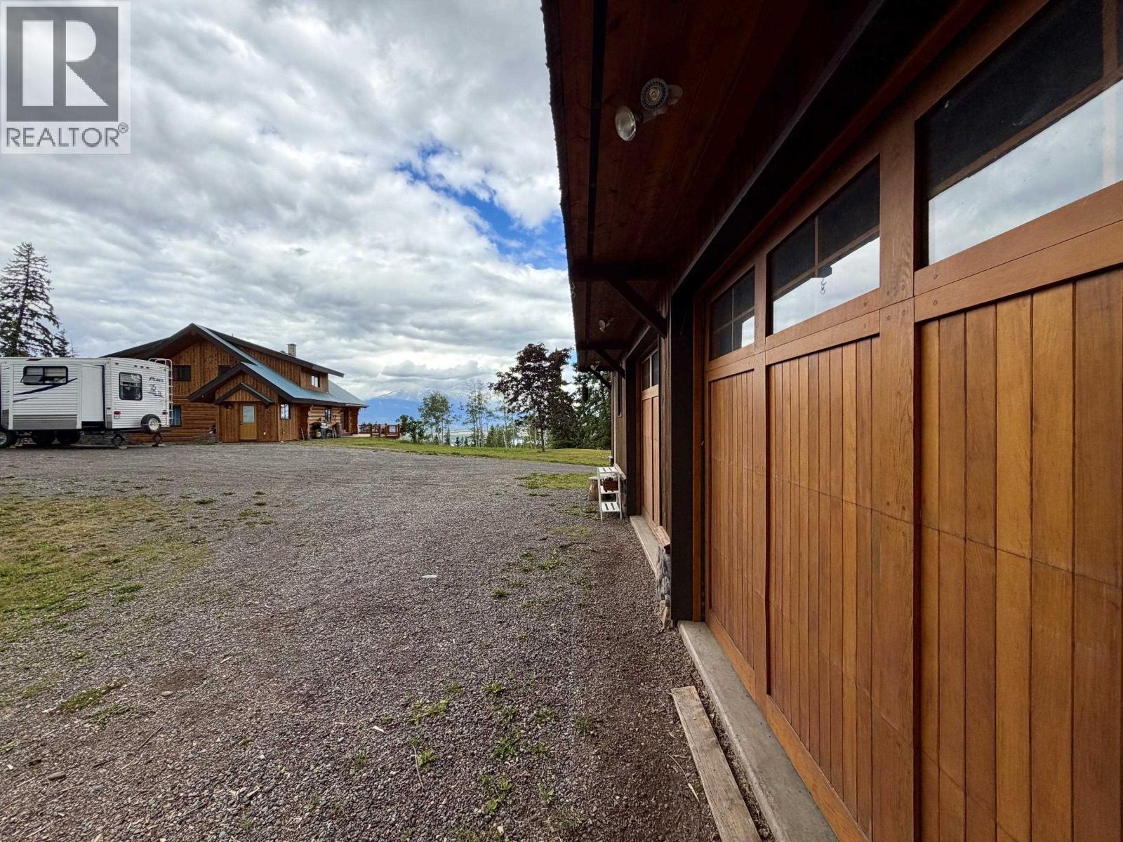 7935 FIR ROAD - 31