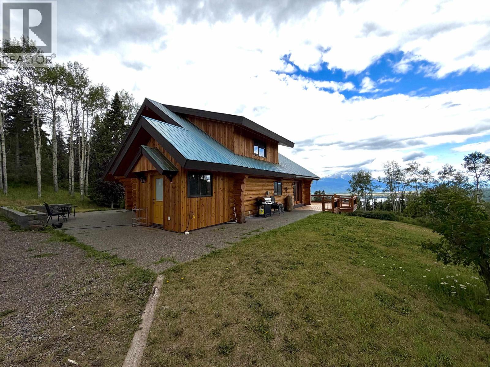 7935 FIR ROAD - 32