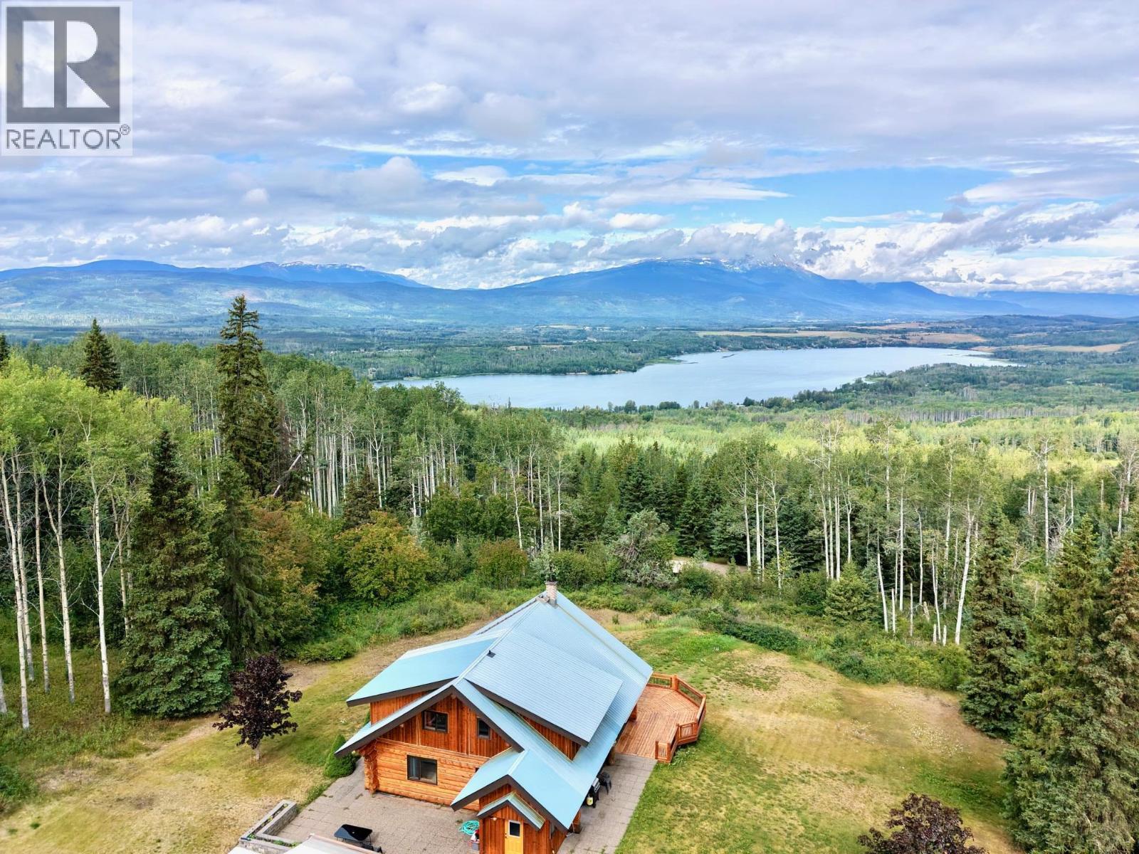 7935 FIR ROAD - 36