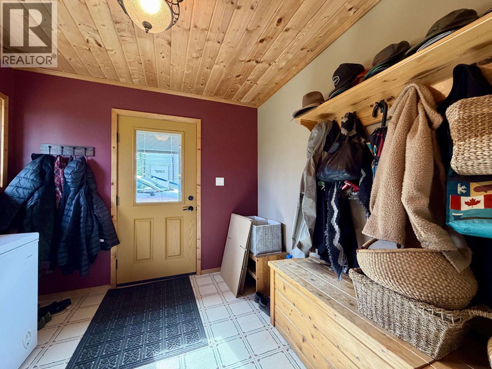 7935 FIR ROAD - 5