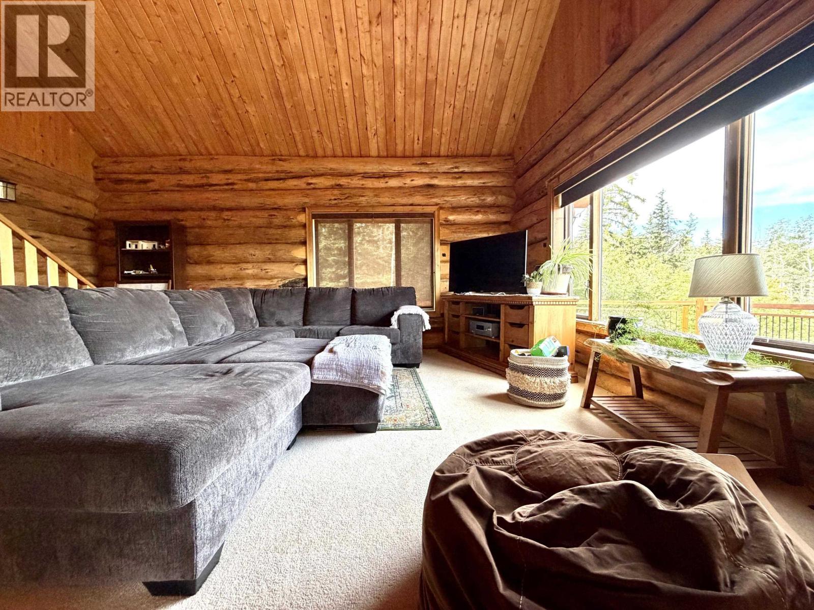 7935 FIR ROAD - 9