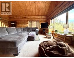 7935 Fir Road, Telkwa, BC V0J2X1 Photo 9
