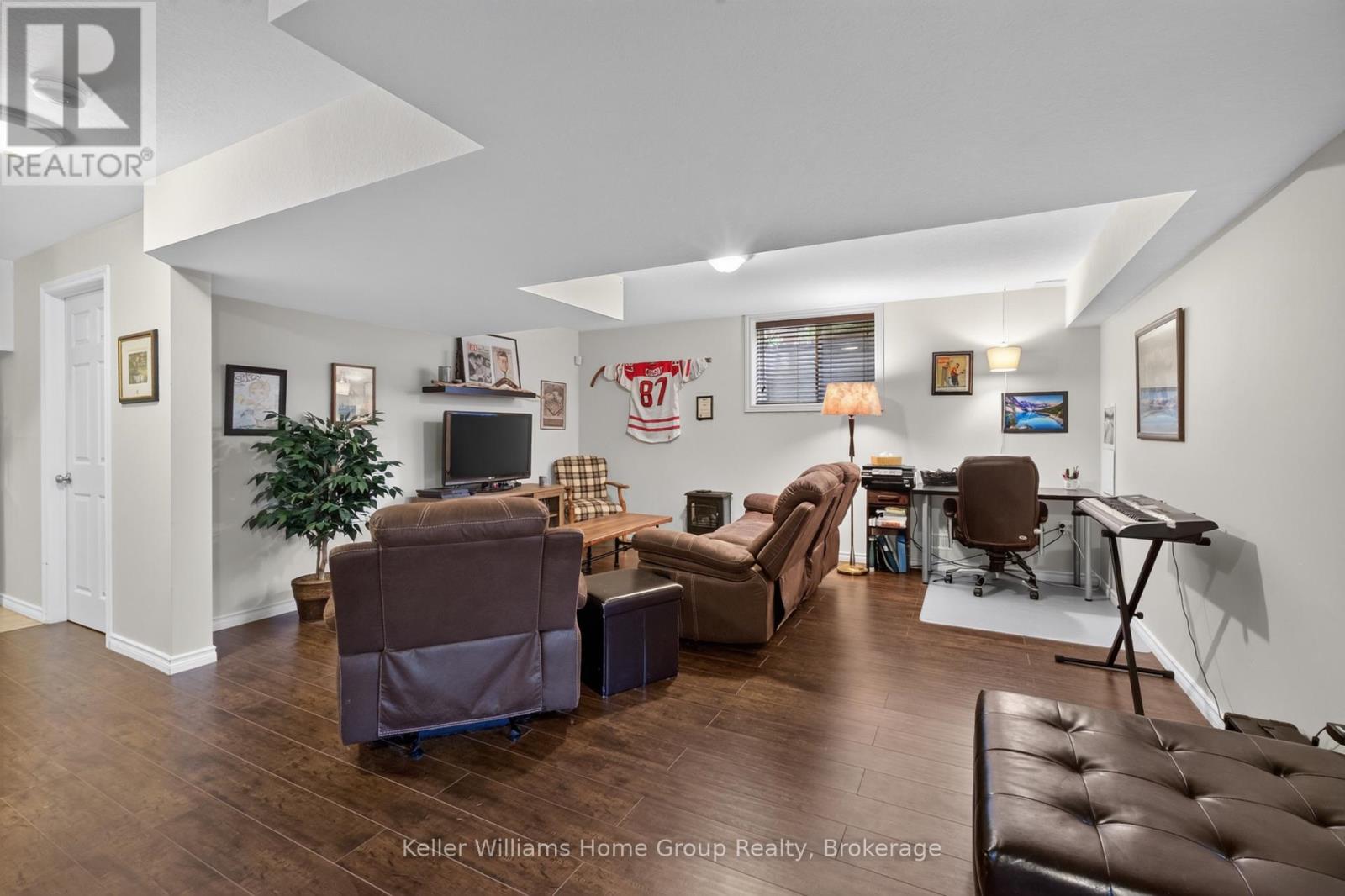 306 COLONIAL DRIVE - Image 36