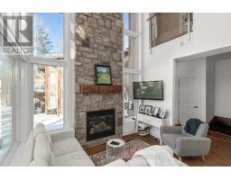 10 Carrick Trail, Gravenhurst), ON P1P0A6 Photo 8