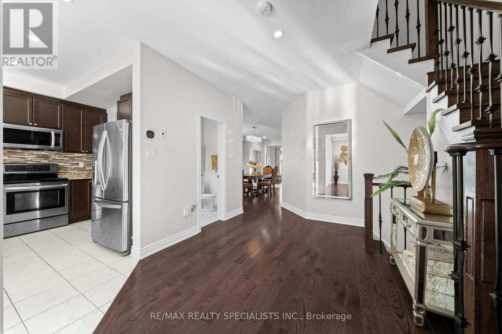 666 HAMMOND STREET - Image 11