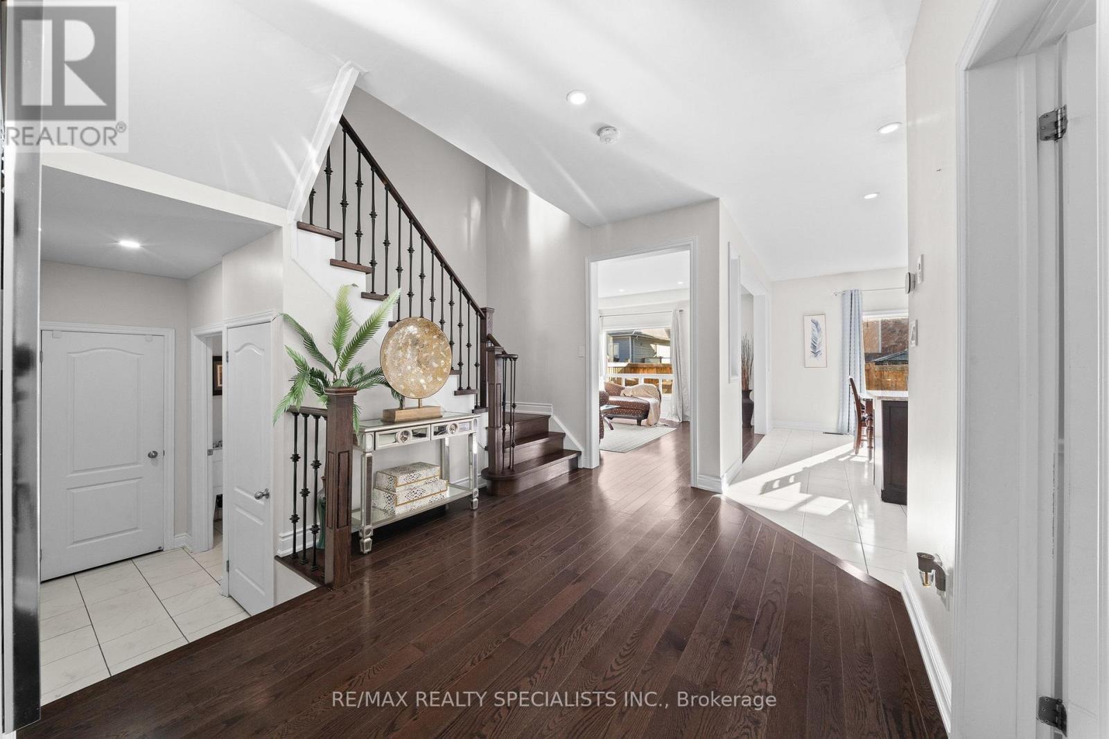 666 HAMMOND STREET - Image 10