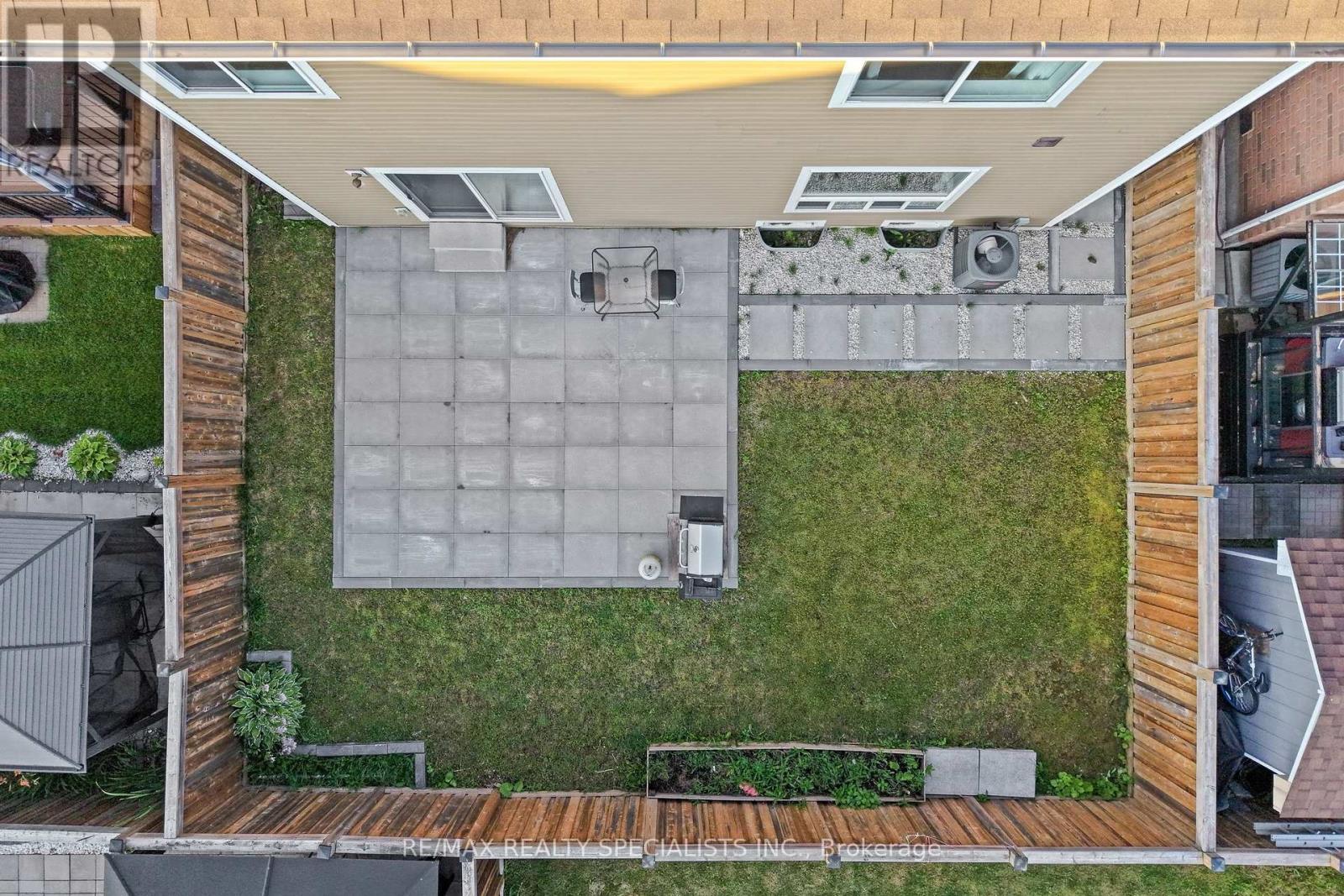 666 HAMMOND STREET - Image 41
