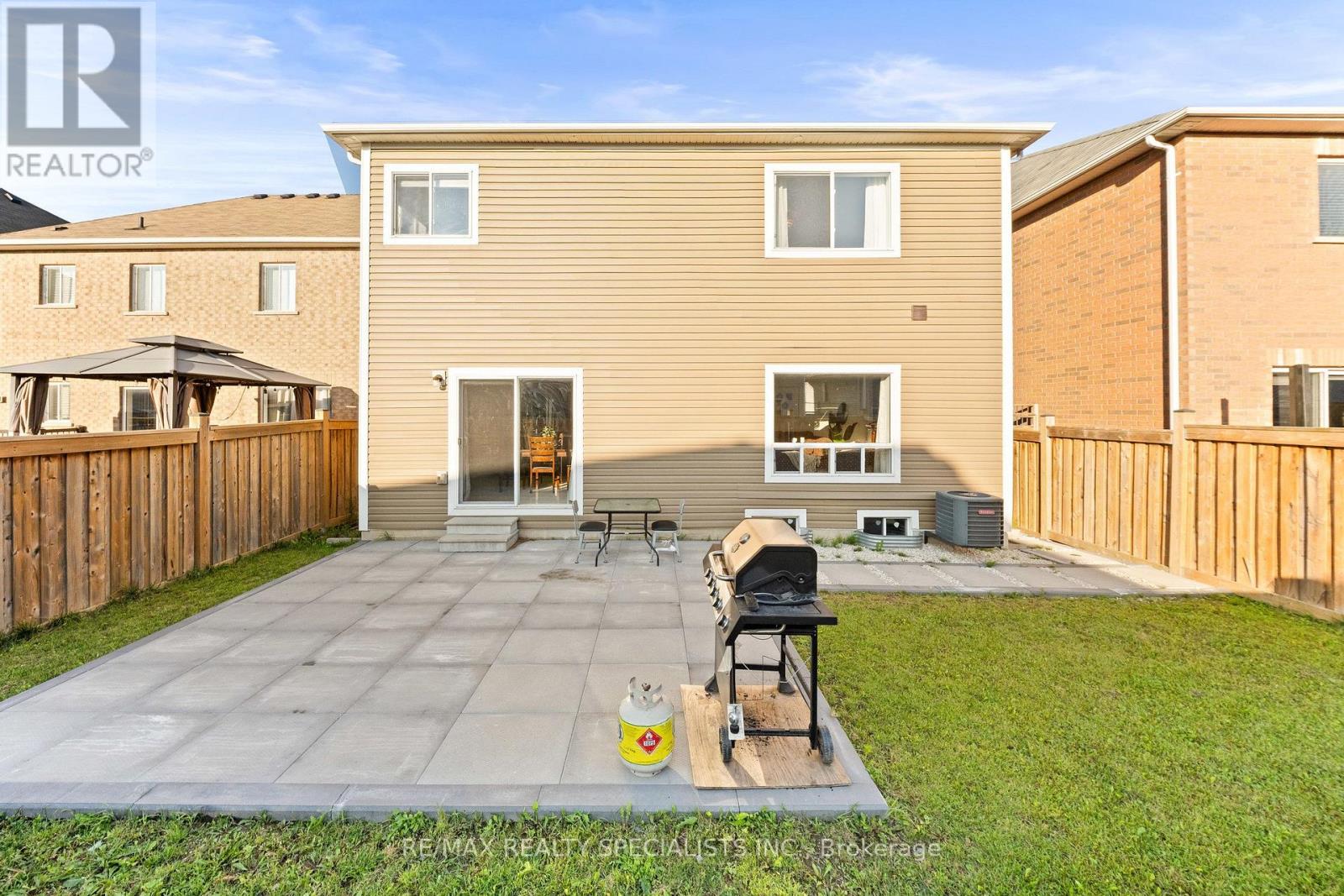 666 HAMMOND STREET - Image 39