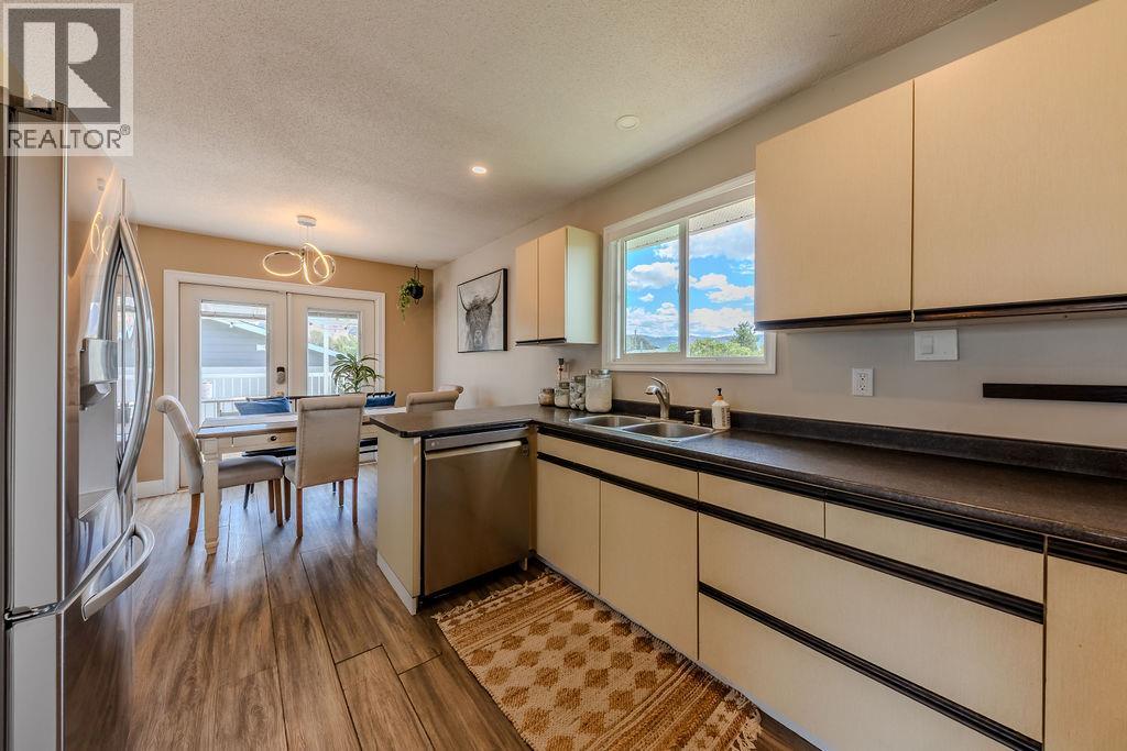667 Cumberland Avenue - 11