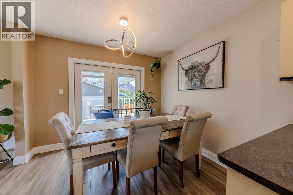 667 Cumberland Avenue - 8