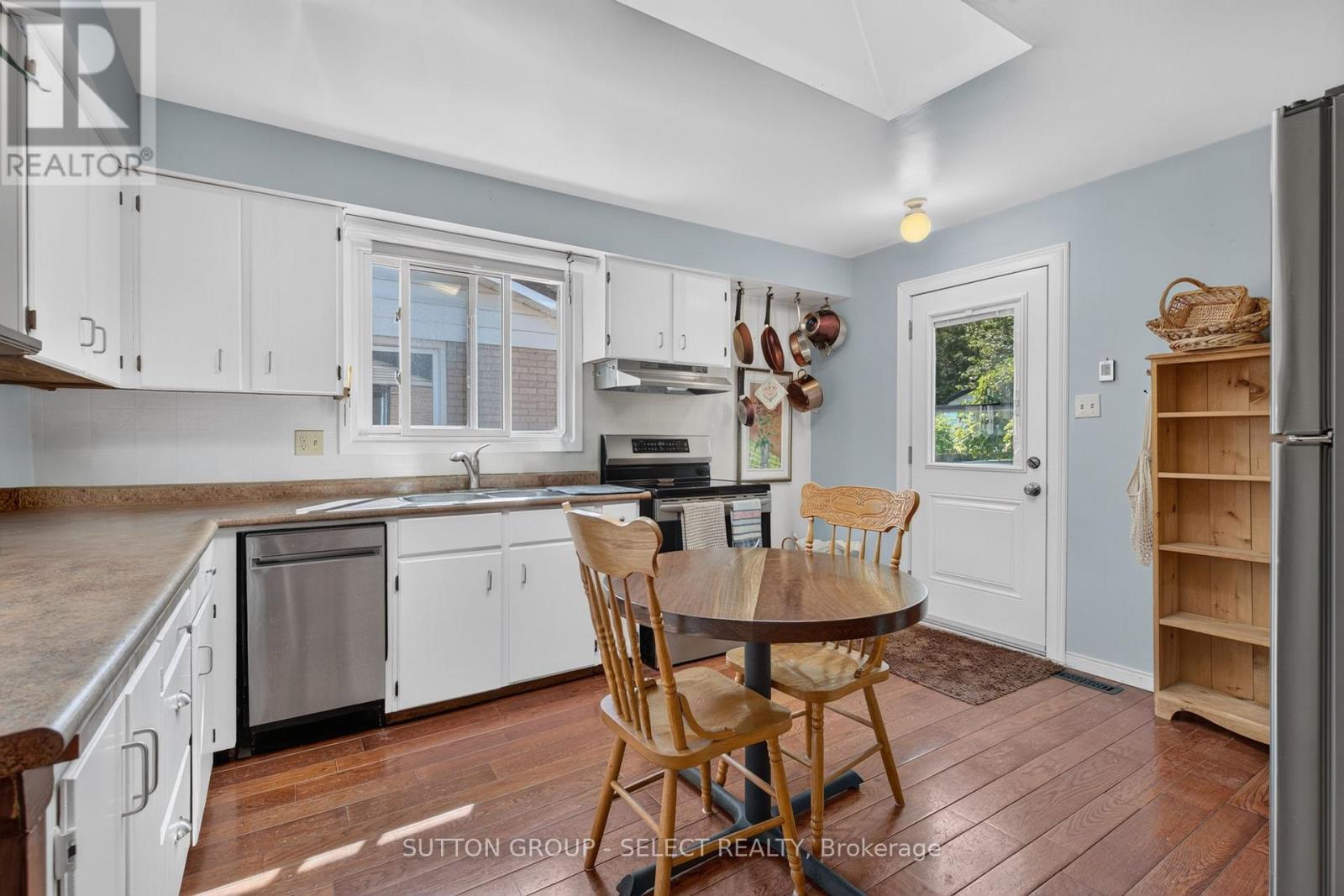 280 CHARLOTTE STREET - Image 18