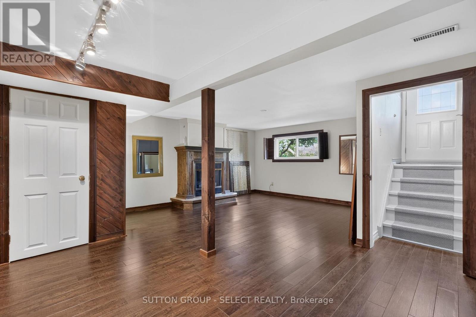 280 CHARLOTTE STREET - 24