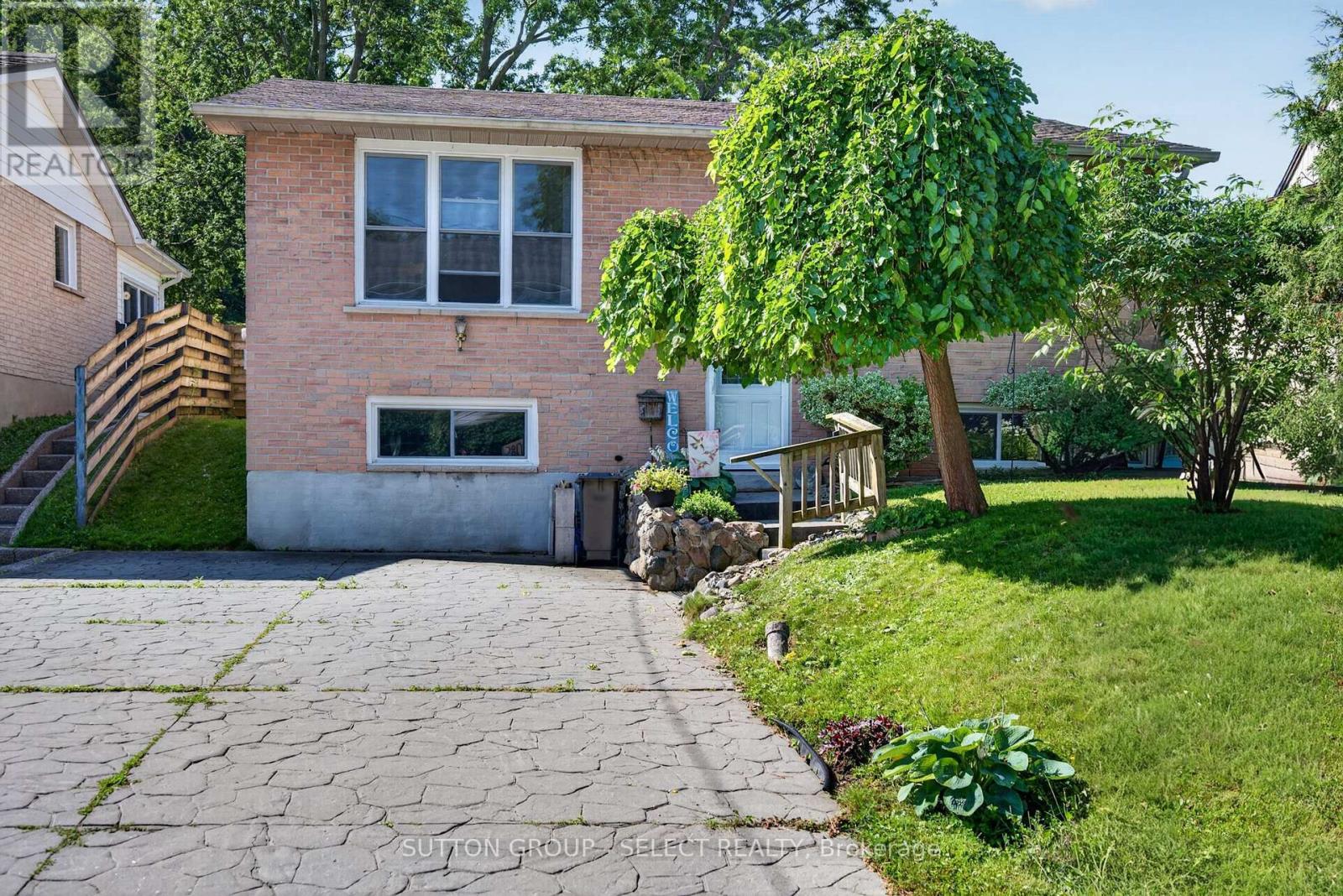 280 CHARLOTTE STREET - Image 5
