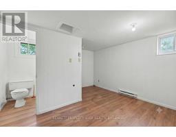 Bedroom 2 - 1361 Summerville Avenue, Ottawa, ON K1Z8G9 Photo 11