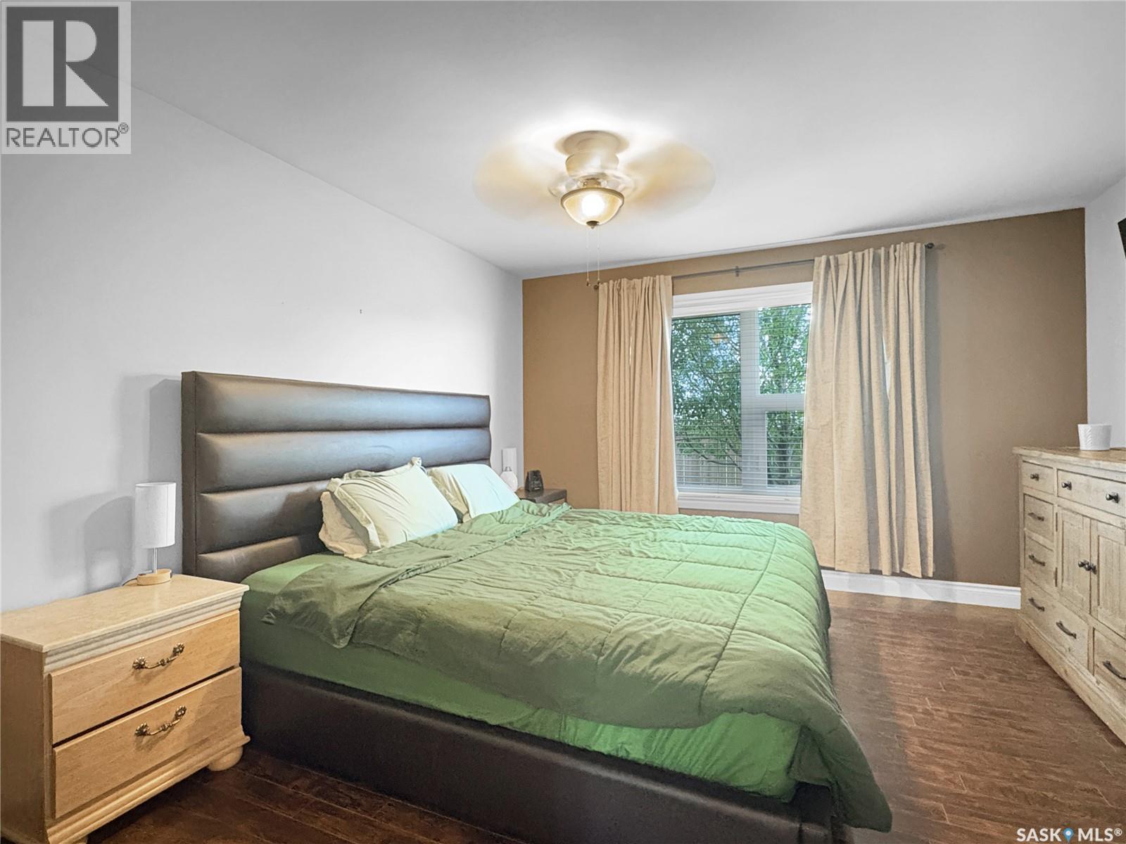 412 Birch DRIVE - 9