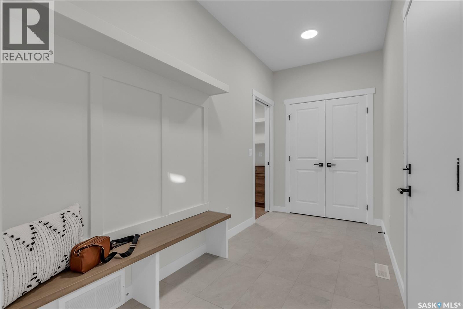 463 Traeger CLOSE - Image 22
