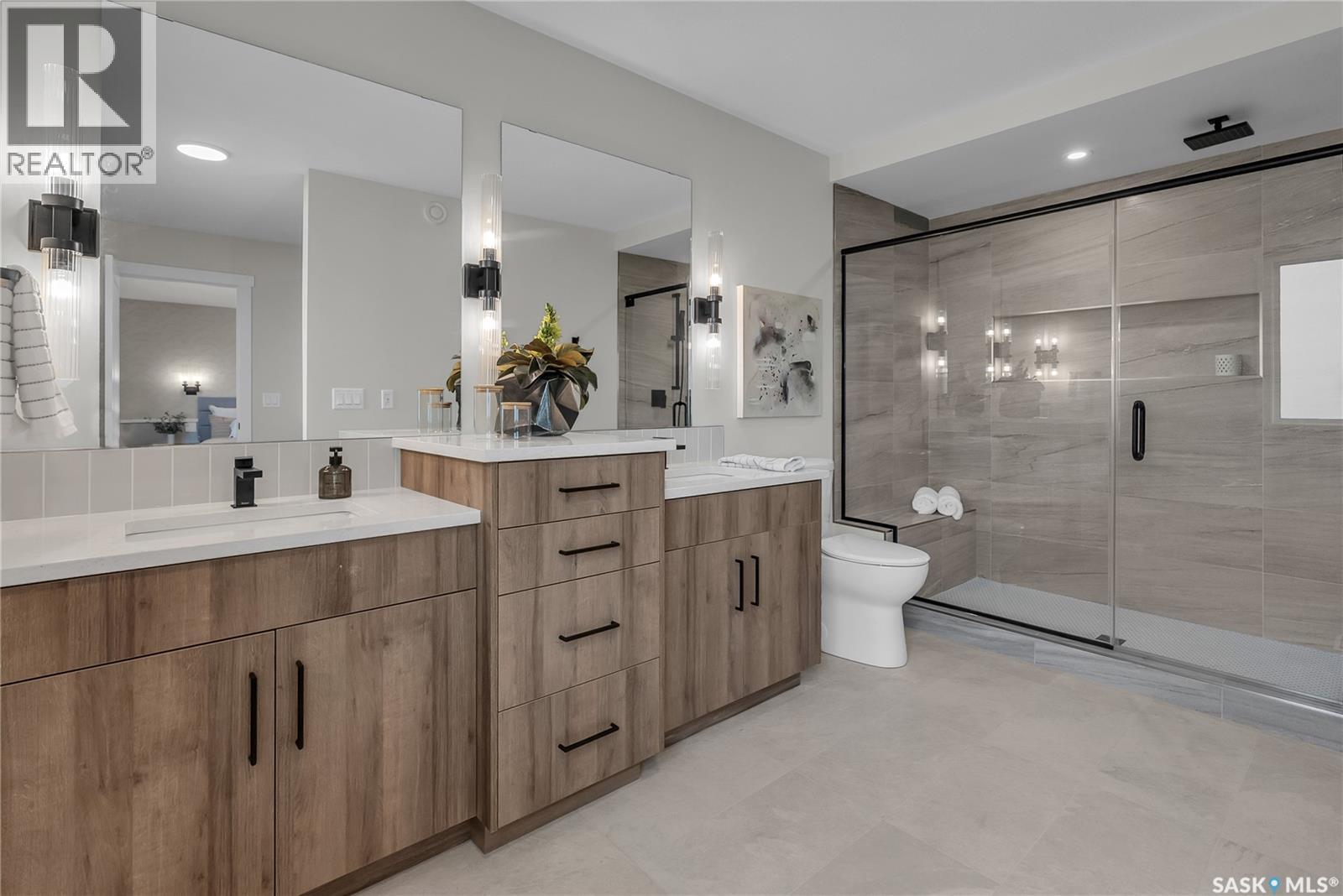 463 Traeger CLOSE - Image 32