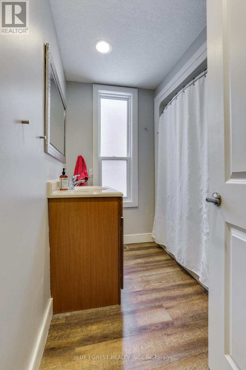 17 MCDONALD AVENUE - Image 11