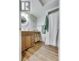 17 Mcdonald Avenue, London North, ON N6G1A9 Photo 24