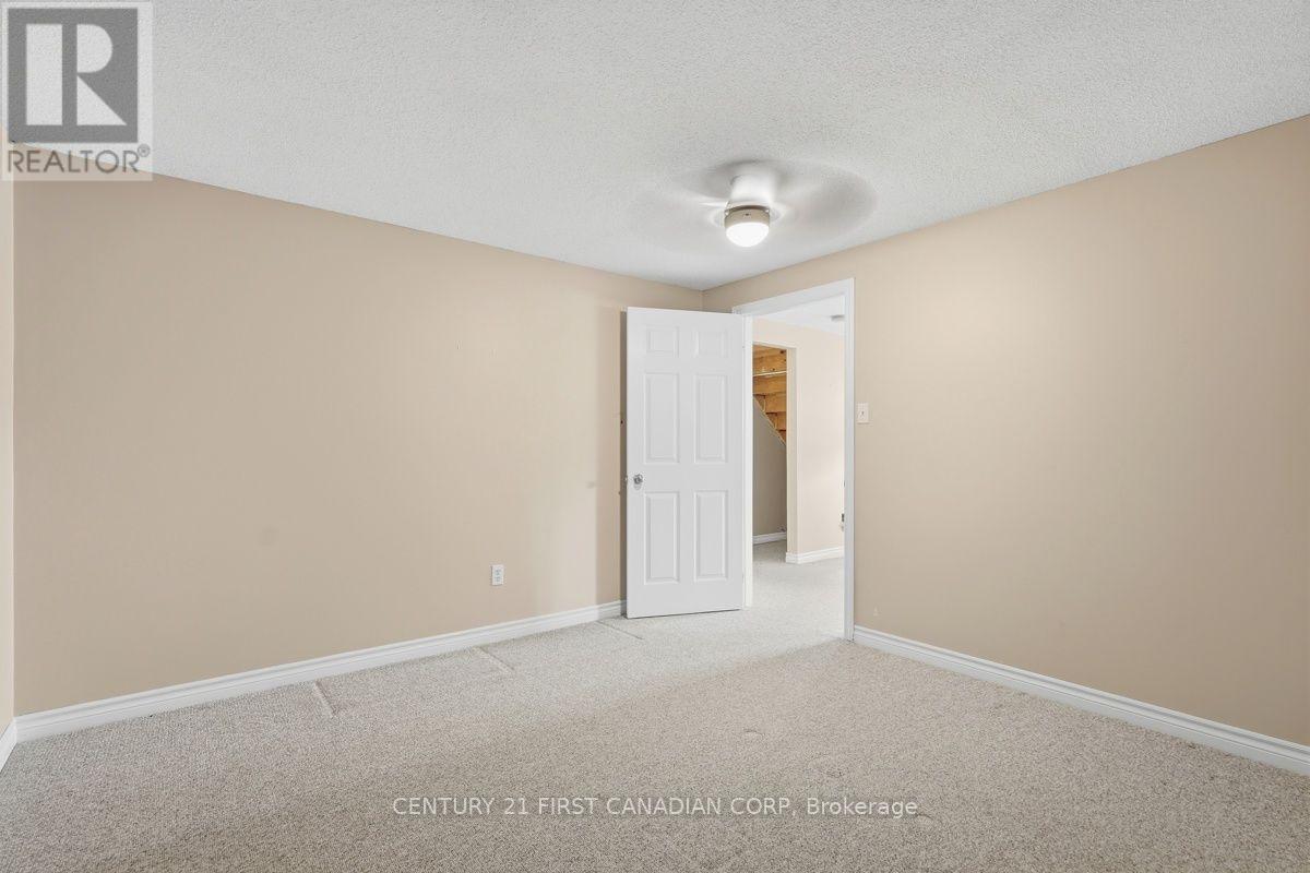 18 COLEMAN COURT - Image 34