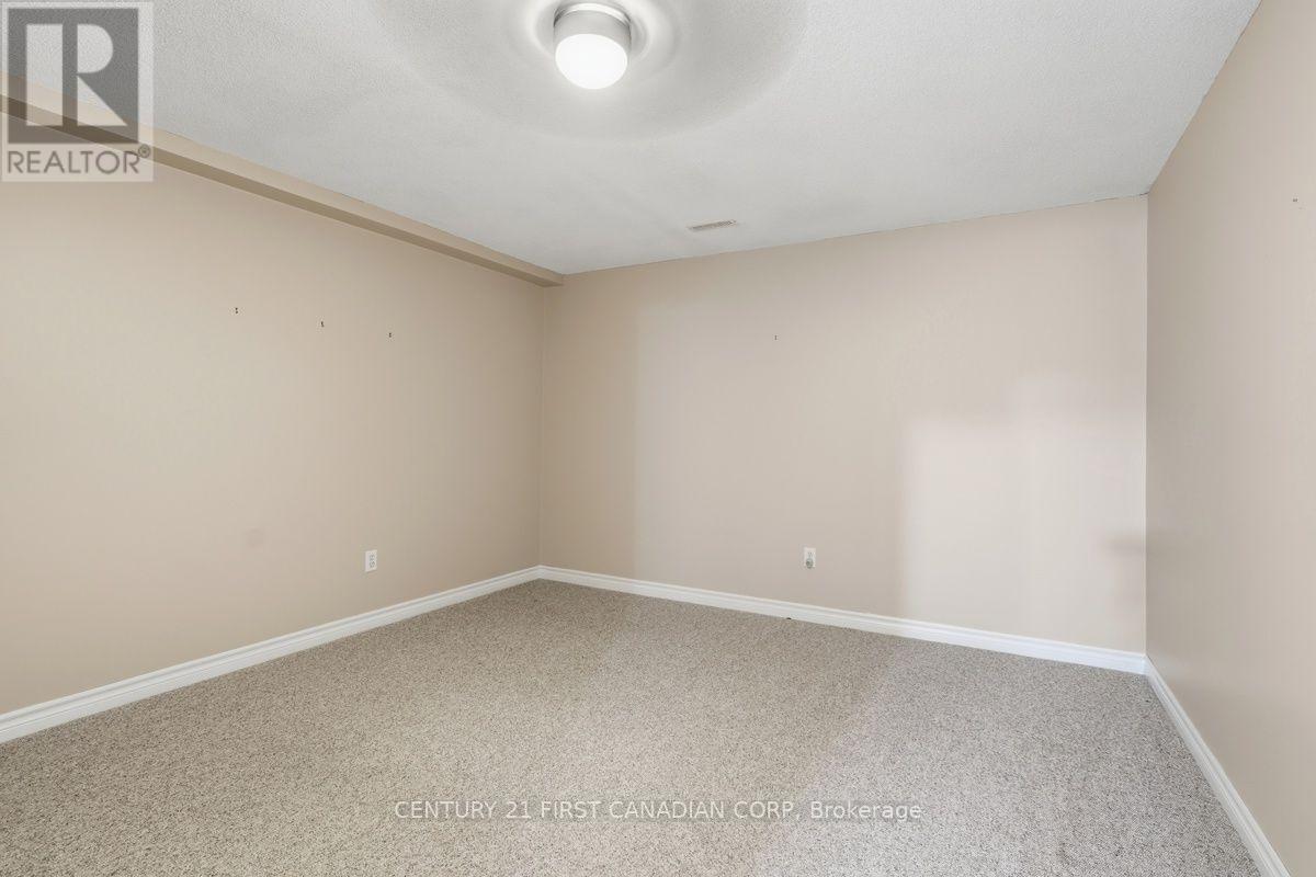 18 COLEMAN COURT - Image 38