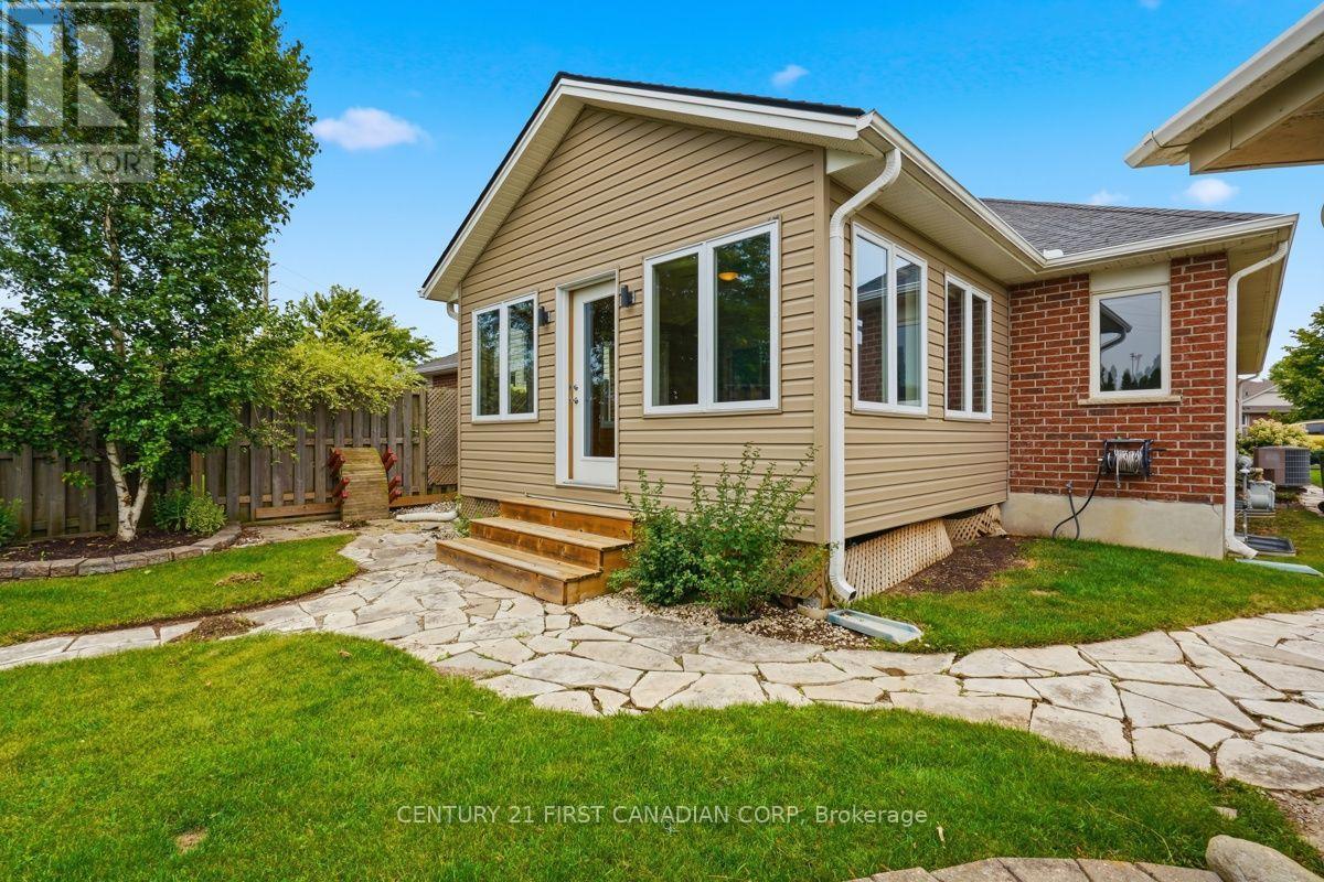 18 COLEMAN COURT - Image 40
