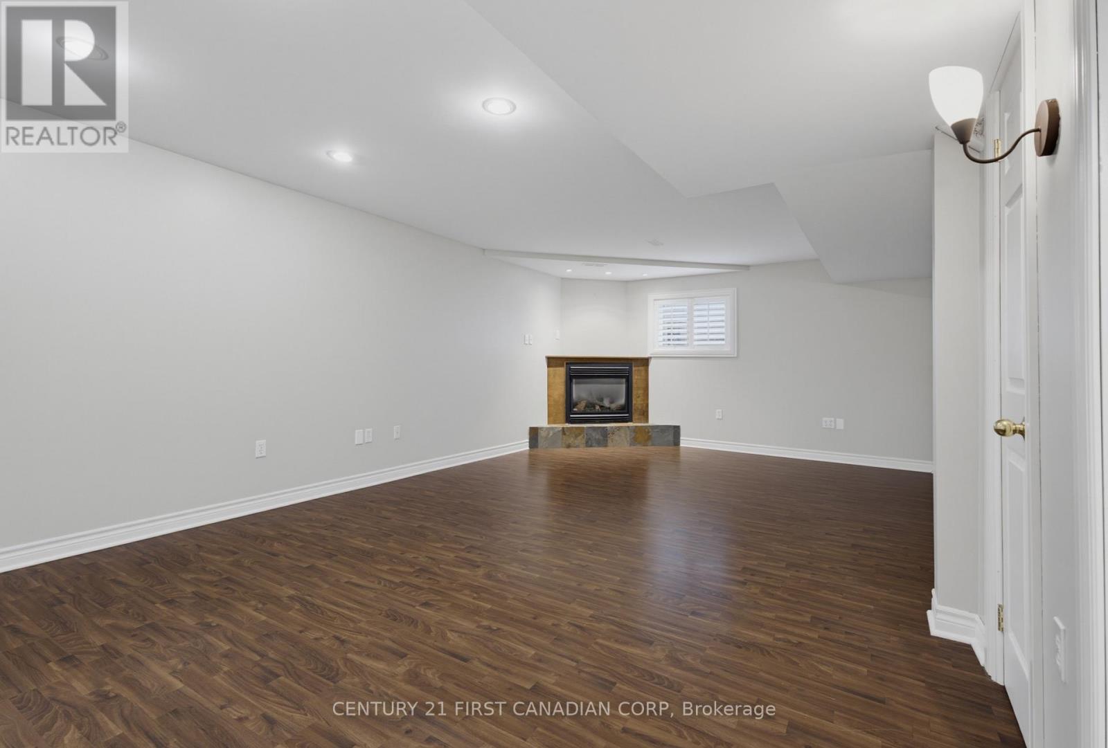 189 GIBSON CRESCENT - Image 22