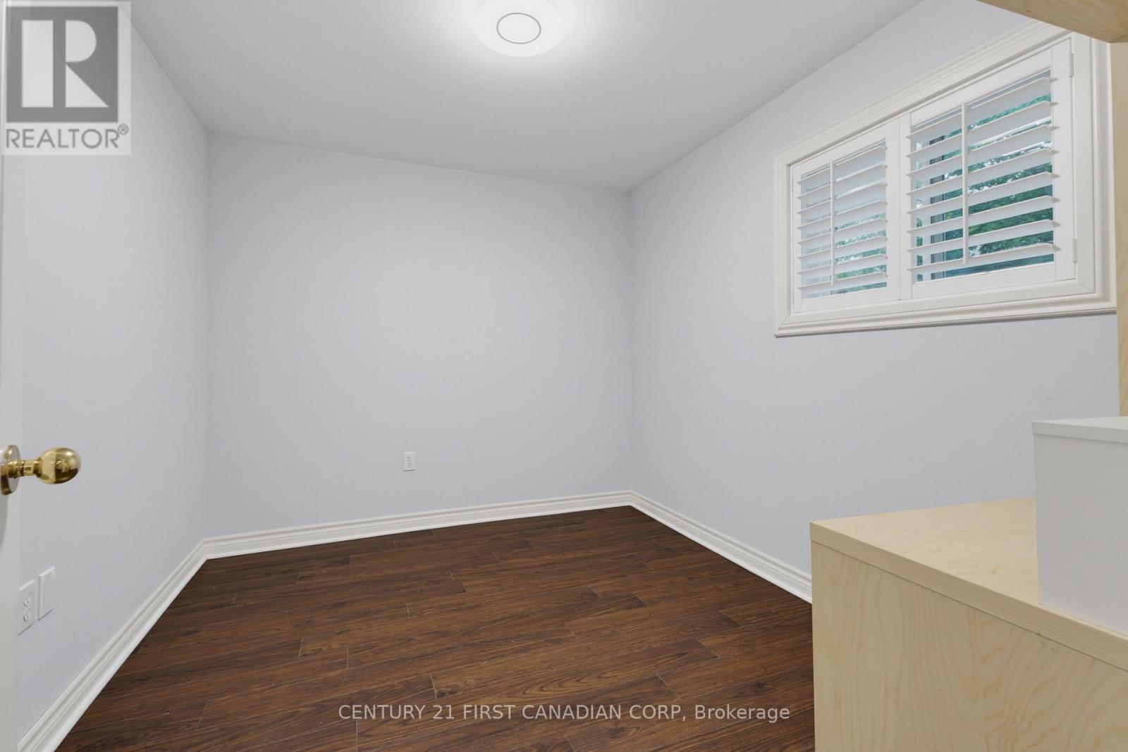 189 GIBSON CRESCENT - Image 25