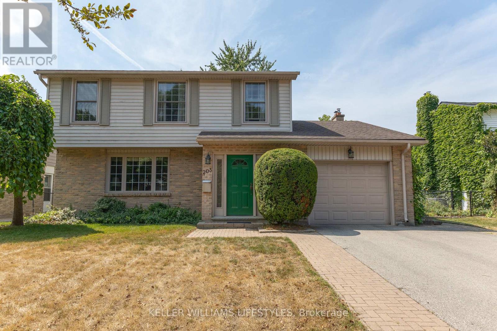 203 MCMASTER COURT - 1