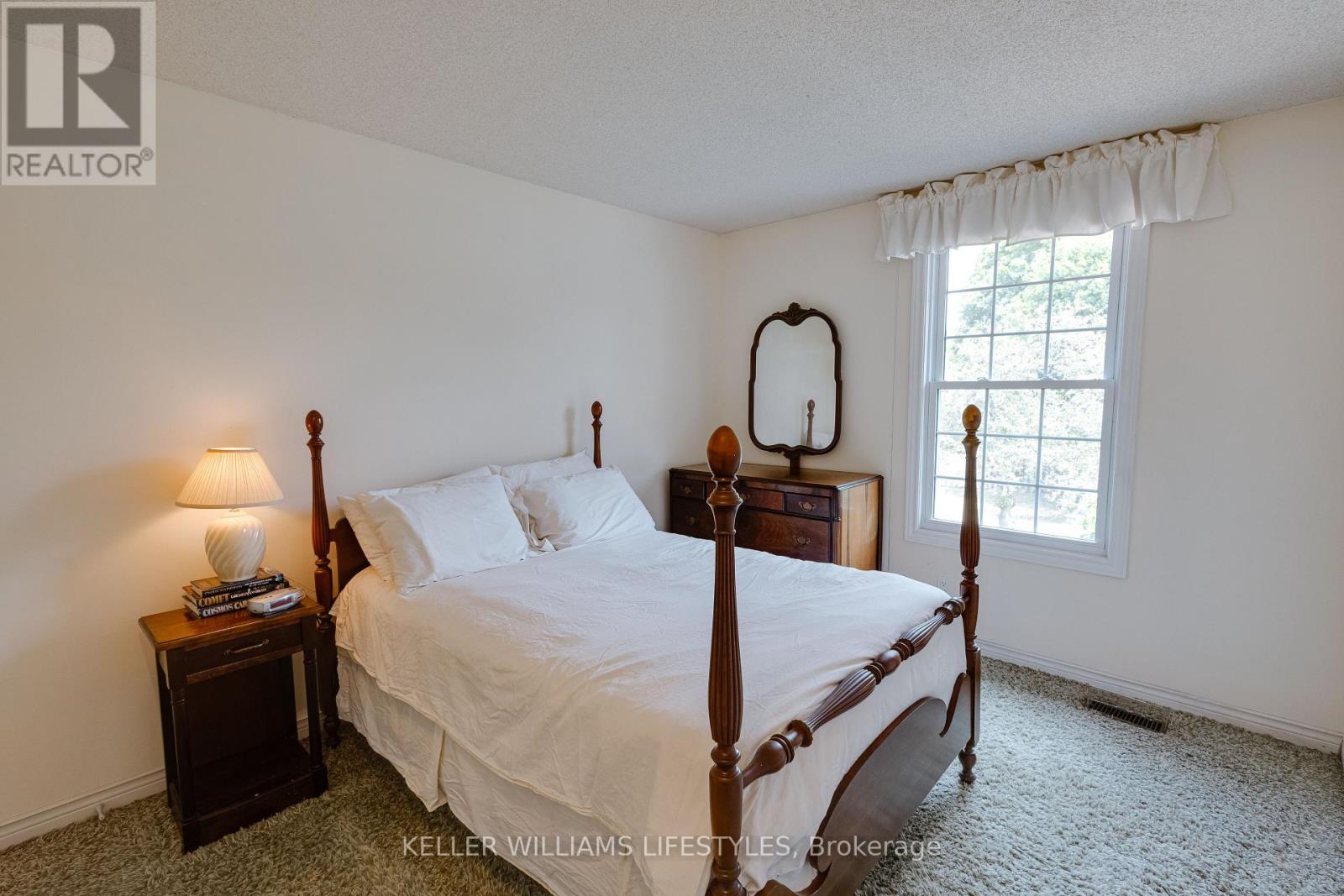 203 MCMASTER COURT - Image 27