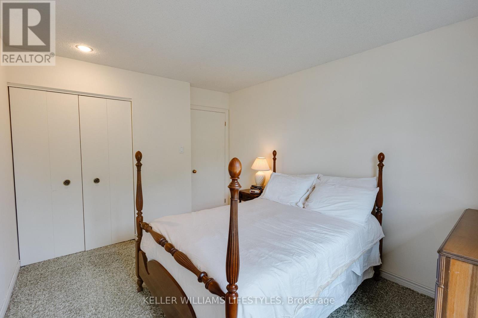 203 MCMASTER COURT - Image 28