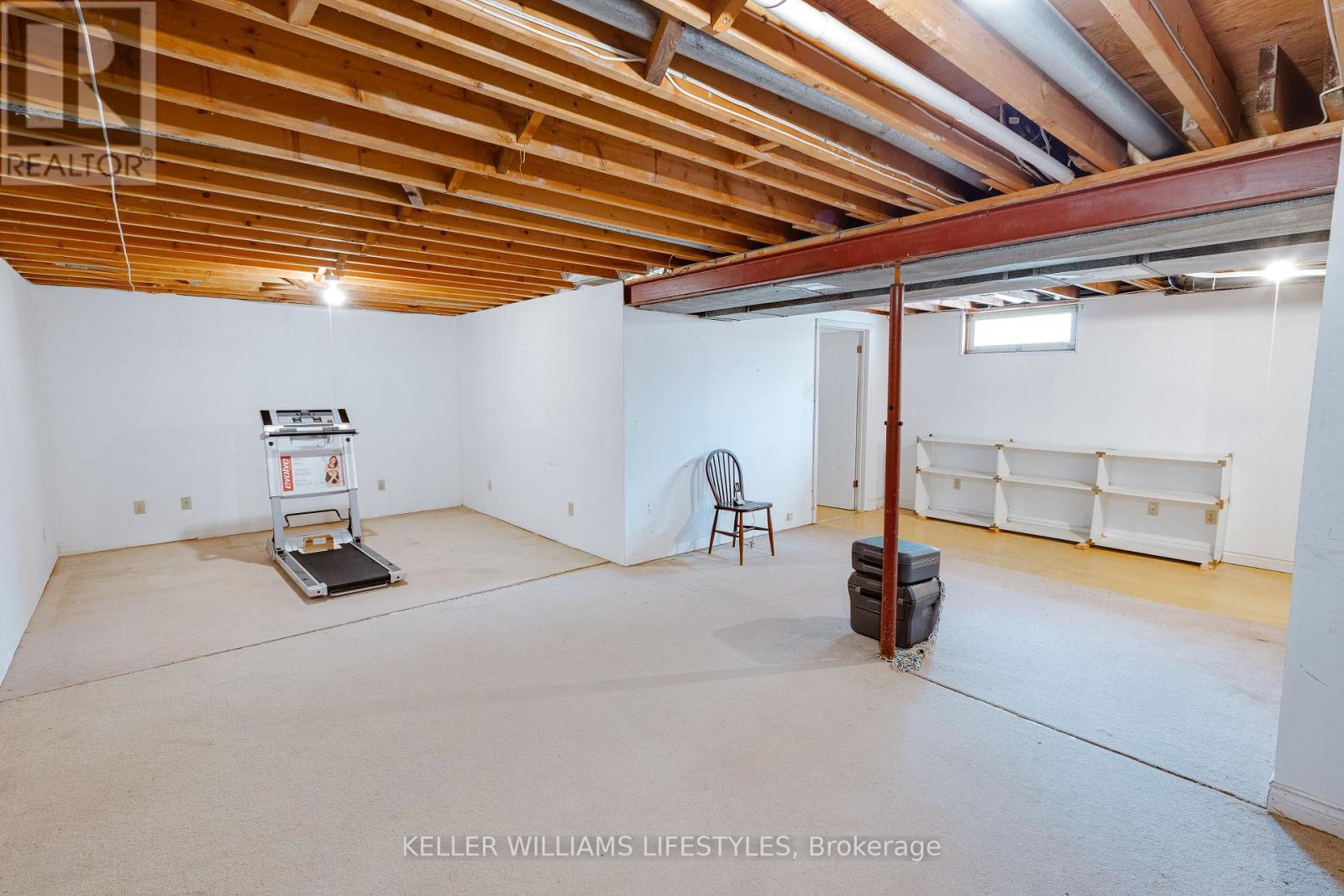 203 MCMASTER COURT - 32