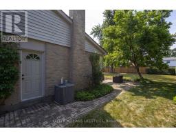 203 Mcmaster Court, London South, ON N6K1J8 Photo 35