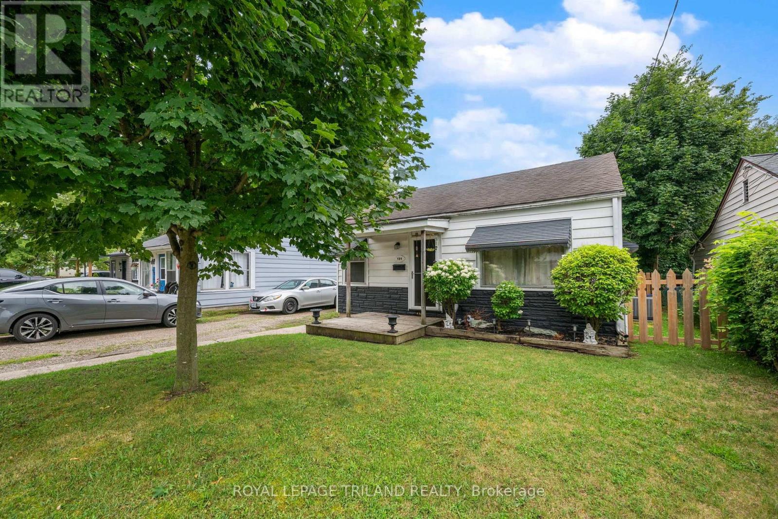 191 ELGIN STREET - 1