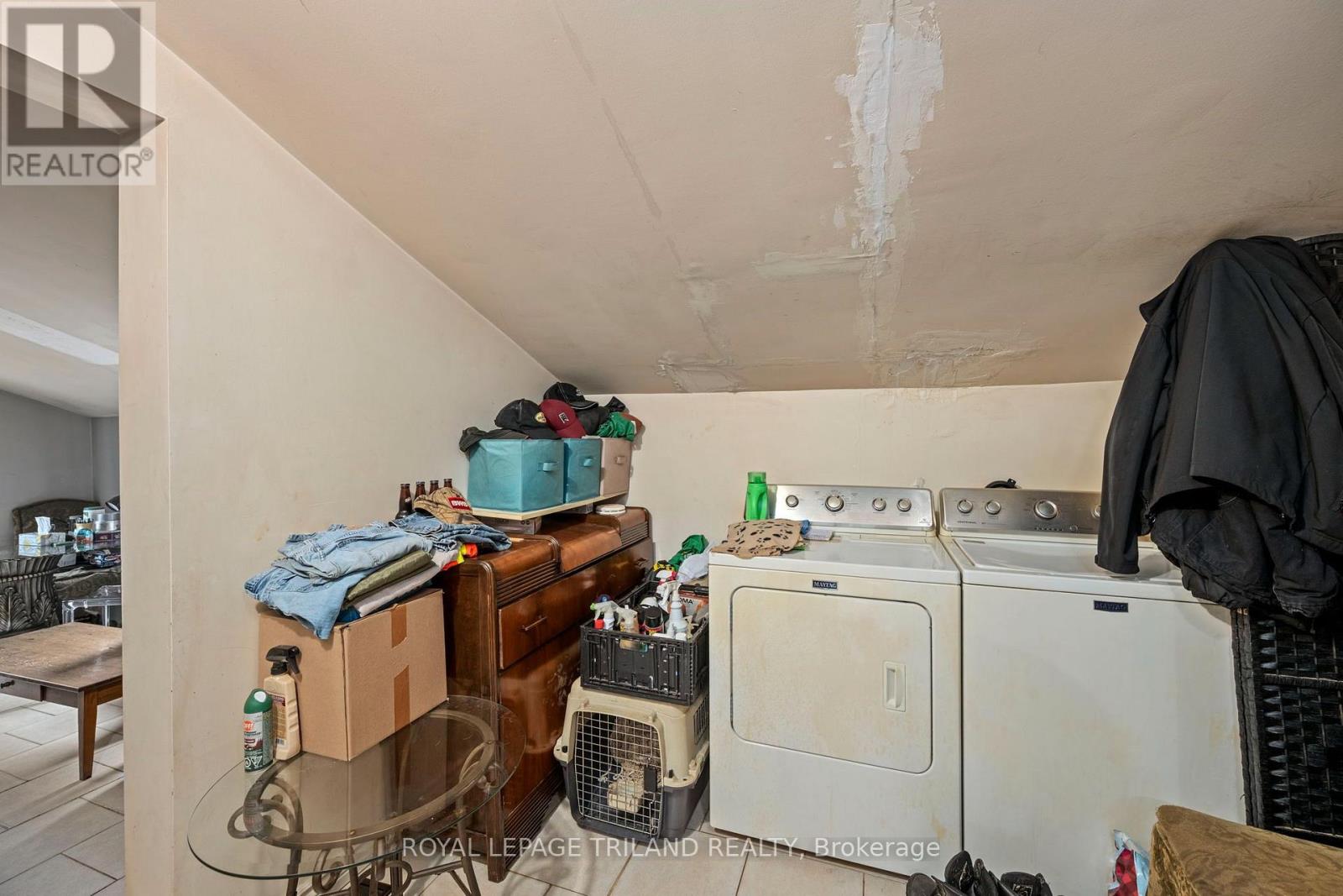 191 ELGIN STREET - 10