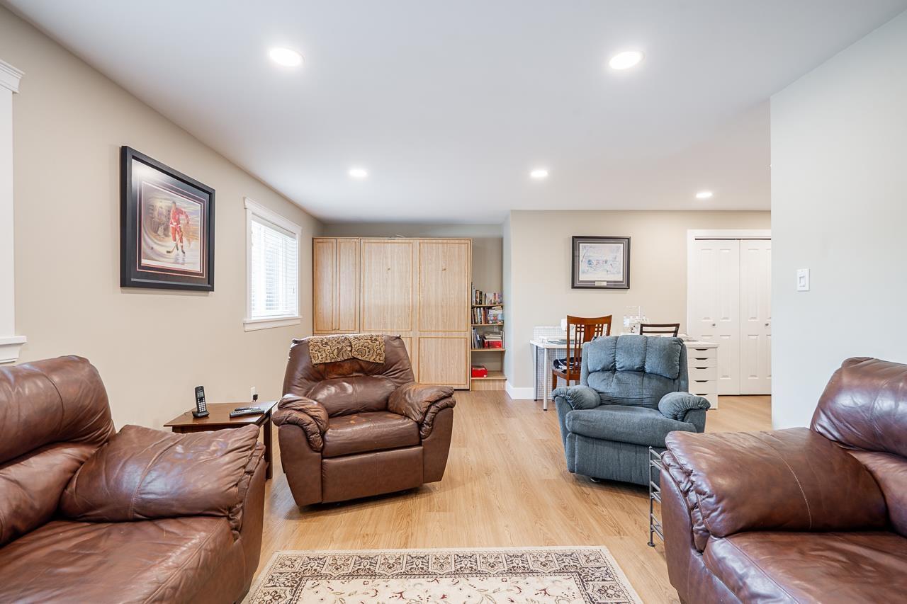 3 Bed, 3 Bath House for Sale in Langley – 21711 52 AVENUE, Langley – MLS# R3149577 - Image 13