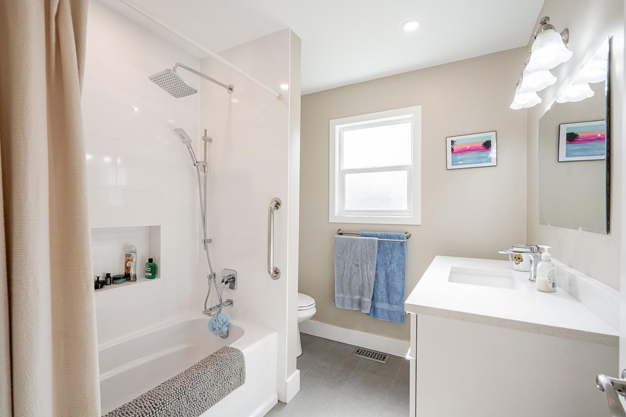 3 Bed, 3 Bath House for Sale in Langley – 21711 52 AVENUE, Langley – MLS# R3149577 - Image 23