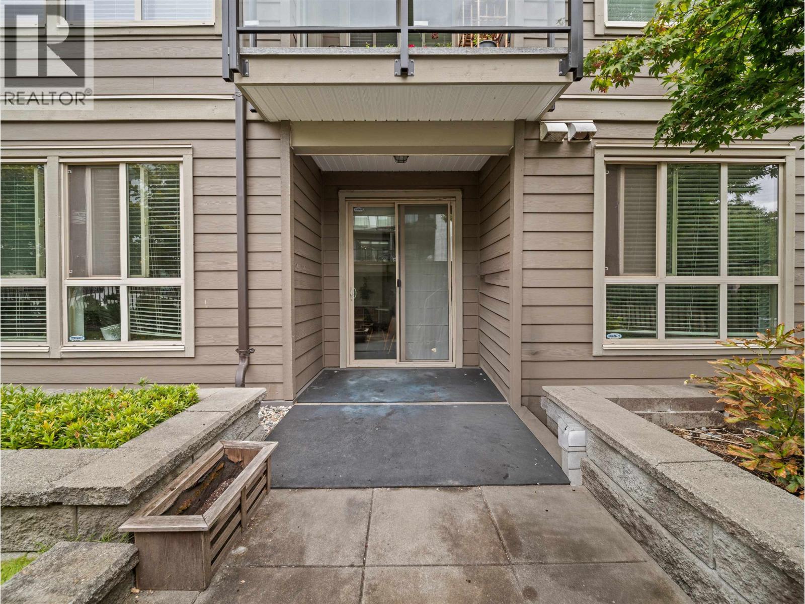 105 2288 WELCHER AVENUE, Port Coquitlam