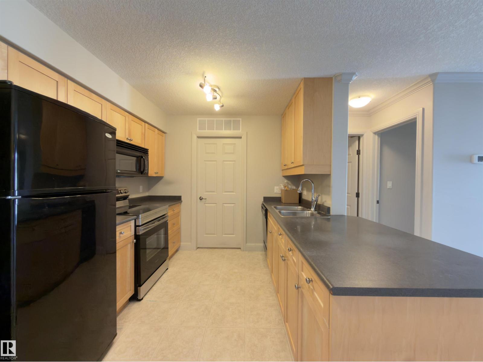 #428 13111 140 AV NW - 8