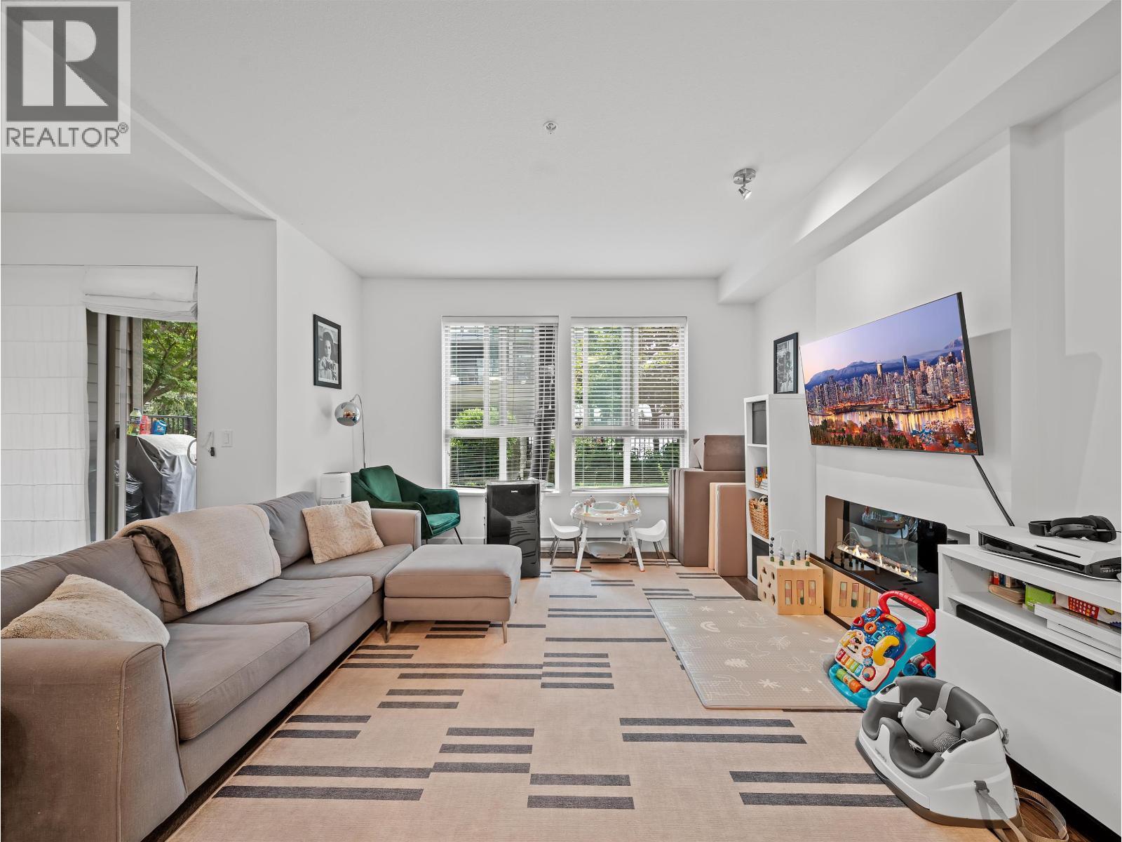 105 2288 WELCHER AVENUE, Port Coquitlam
