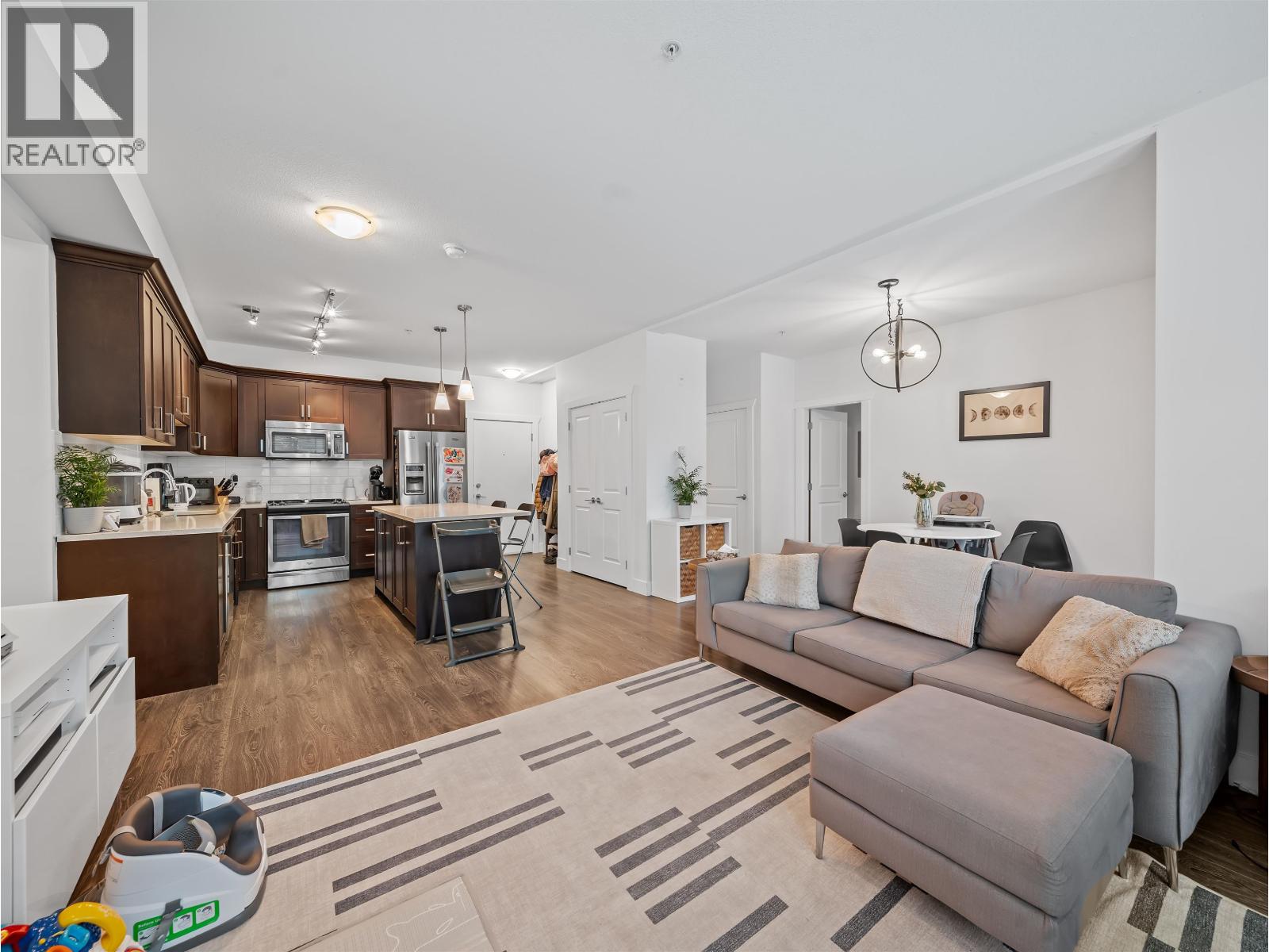 105 2288 WELCHER AVENUE, Port Coquitlam